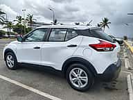 Nissan Kicks Exclusive 2020 - miniatura 3
