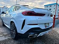 BMW X6 xDrive40i 2024 - miniatura 4