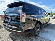 Chevrolet Suburban LT 2021 - miniatura 3