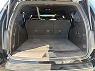 Chevrolet Suburban LT 2021 - miniatura 8
