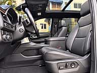 Chevrolet Suburban LT 2022 - miniatura 7