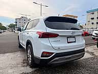 Hyundai Santa Fe SE 2020 - miniatura 4