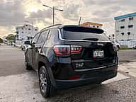 Jeep Compass Latitude 2018 - miniatura 4