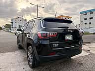 Jeep Compass Latitude 2018 - miniatura 4
