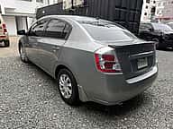 Nissan Sentra SV 2011 - miniatura 4