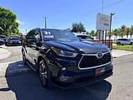 Toyota Highlander XLE 2021 - miniatura 2