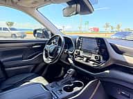 Toyota Highlander XLE 2021 - miniatura 6