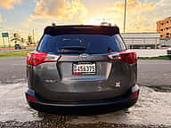 Toyota RAV4 LE 2015 - miniatura 5