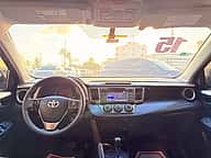 Toyota RAV4 LE 2015 - miniatura 6