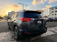 Toyota RAV4 LE 2015 - miniatura 4