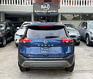 Nissan Rogue SV 2022 - miniatura 4