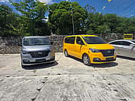 Hyundai Grand Starex Limousine 2021 - miniatura 13