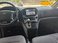 Hyundai Grand Starex Limousine 2021 - miniatura 7