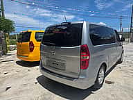 Hyundai Grand Starex Limousine 2021 - miniatura 5