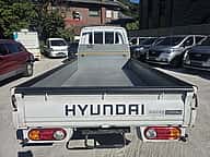 Hyundai Porter II 2023 - miniatura 3
