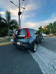 Kia Soul S 2021 - miniatura 3