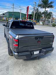 Nissan Frontier SV 2022 - miniatura 2