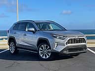 Toyota RAV4 XLE 2024 - miniatura 2