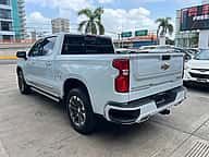 Chevrolet Silverado High Country Duramax 2026 - miniatura 5