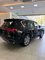 Lexus LX 700 VIP 2027 - miniatura 3