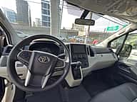 Toyota Hiace 2026 - miniatura 6