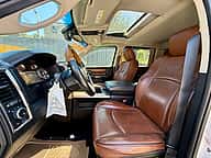 Dodge Ram Laramie Longhorn 2015 - miniatura 4