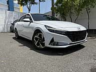 Hyundai Avante Luxury 2021 - miniatura 3
