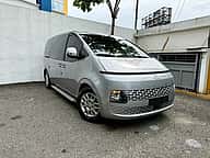 Hyundai Staria 2022 - miniatura 3