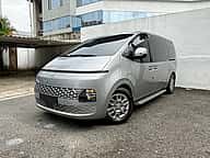 Hyundai Staria 2022 - miniatura 4