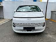 Hyundai Staria 2023 - miniatura 2