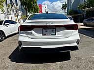 Kia Forte LXS 2022 - miniatura 11