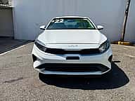 Kia Forte LXS 2022 - miniatura 3