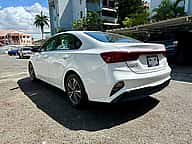 Kia Forte LXS 2022 - miniatura 12