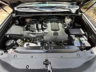 Toyota 4 Runner SR5 Premium 2021 - miniatura 9