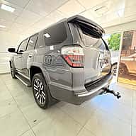 Toyota 4Runner Limited 2022 - miniatura 5
