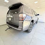 Toyota 4Runner Limited 2022 - miniatura 7