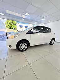Toyota VITZ GR Sport 2012 - miniatura 1