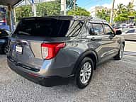Ford Explorer XLT 2021 - miniatura 4