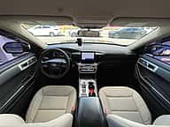 Ford Explorer XLT 2021 - miniatura 9