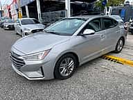 Hyundai Elantra SEL 2020 - miniatura 3