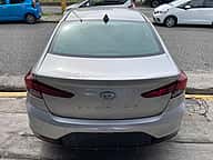 Hyundai Elantra SEL 2020 - miniatura 5