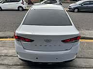 Hyundai Sonata New Rise 2020 - miniatura 5