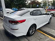 Kia K-5 2020 - miniatura 4