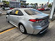 Toyota Corolla LE 2020 - miniatura 6