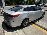 Kia K-5 Deluxe 2020 - miniatura 9