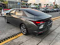 Hyundai Avante 2021 - miniatura 9