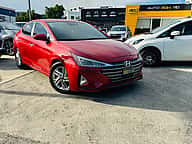 Hyundai Elantra SE 2019 - miniatura 2