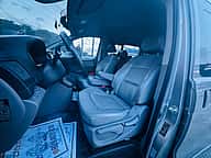 Hyundai Grand Starex 2021 - miniatura 6