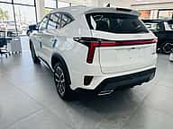 Jac JS8 Pro 2027 - miniatura 4