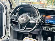 Nissan Kicks Advance 2023 - miniatura 9
